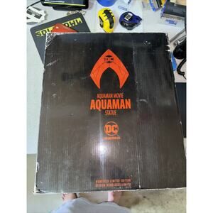 DC Collectibles Limited Numbered Aquaman Movie 10.4 inch Statue Jason Momoa LE